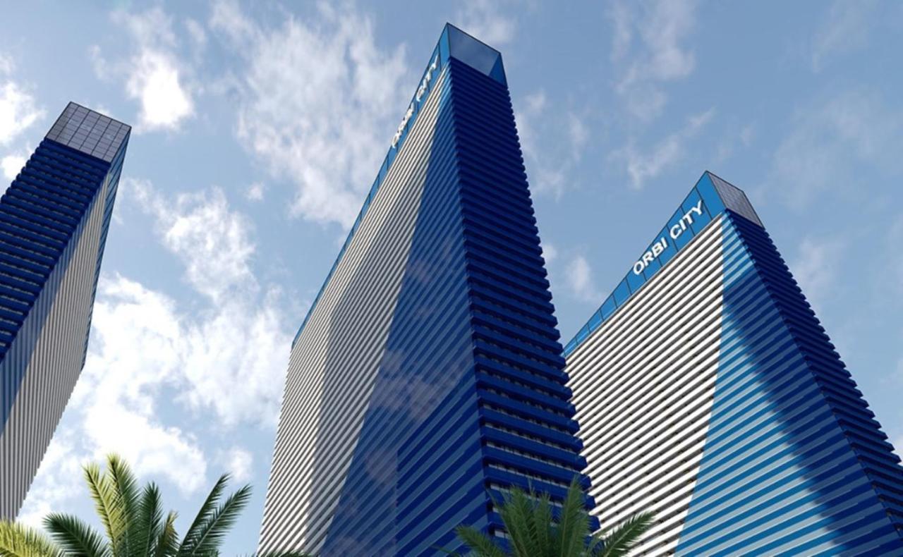 Orbi Twin Towers Aparthotel With Sea View Μπατούμι Εξωτερικό φωτογραφία