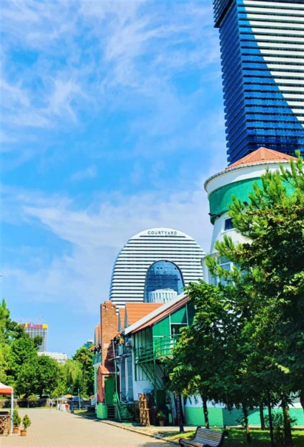 Orbi Twin Towers Aparthotel With Sea View Μπατούμι Εξωτερικό φωτογραφία