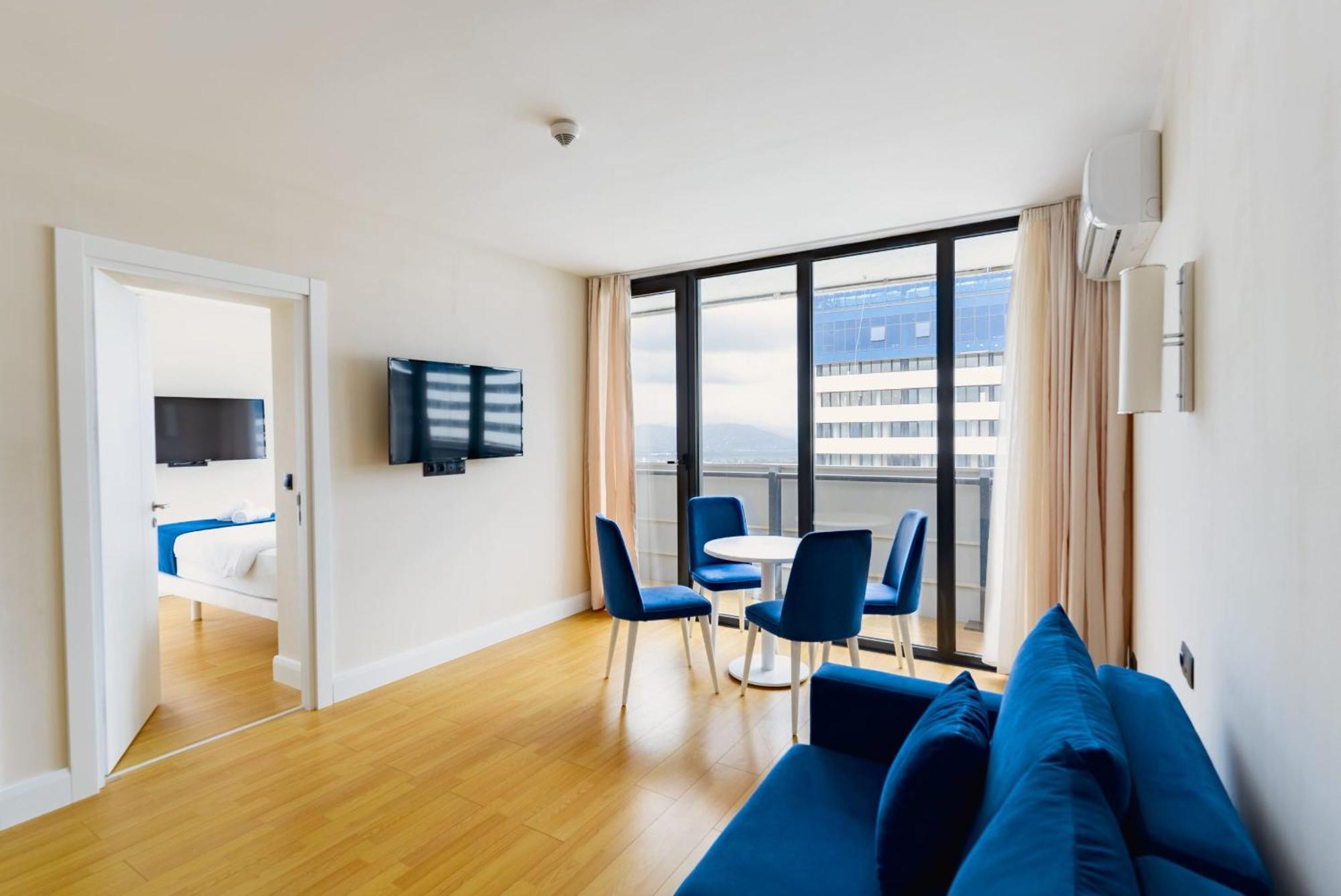 Orbi Twin Towers Aparthotel With Sea View Μπατούμι Εξωτερικό φωτογραφία