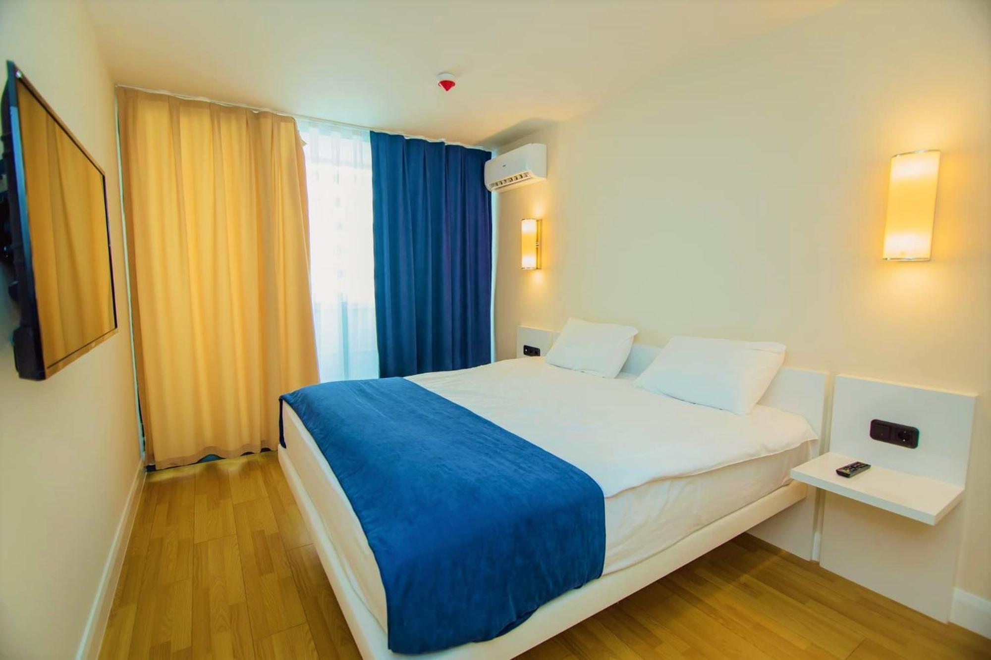 Orbi Twin Towers Aparthotel With Sea View Μπατούμι Εξωτερικό φωτογραφία