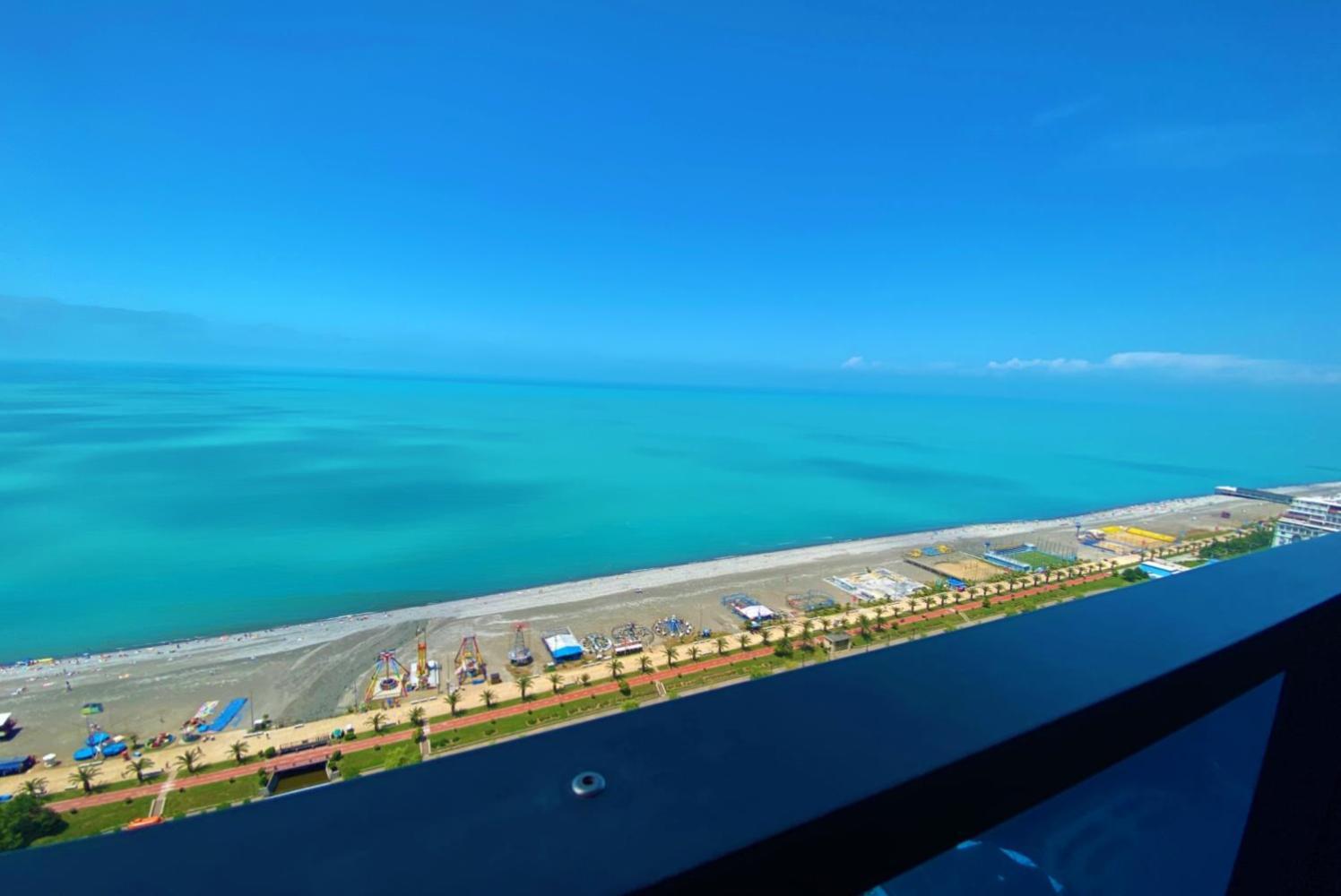 Orbi Twin Towers Aparthotel With Sea View Μπατούμι Εξωτερικό φωτογραφία